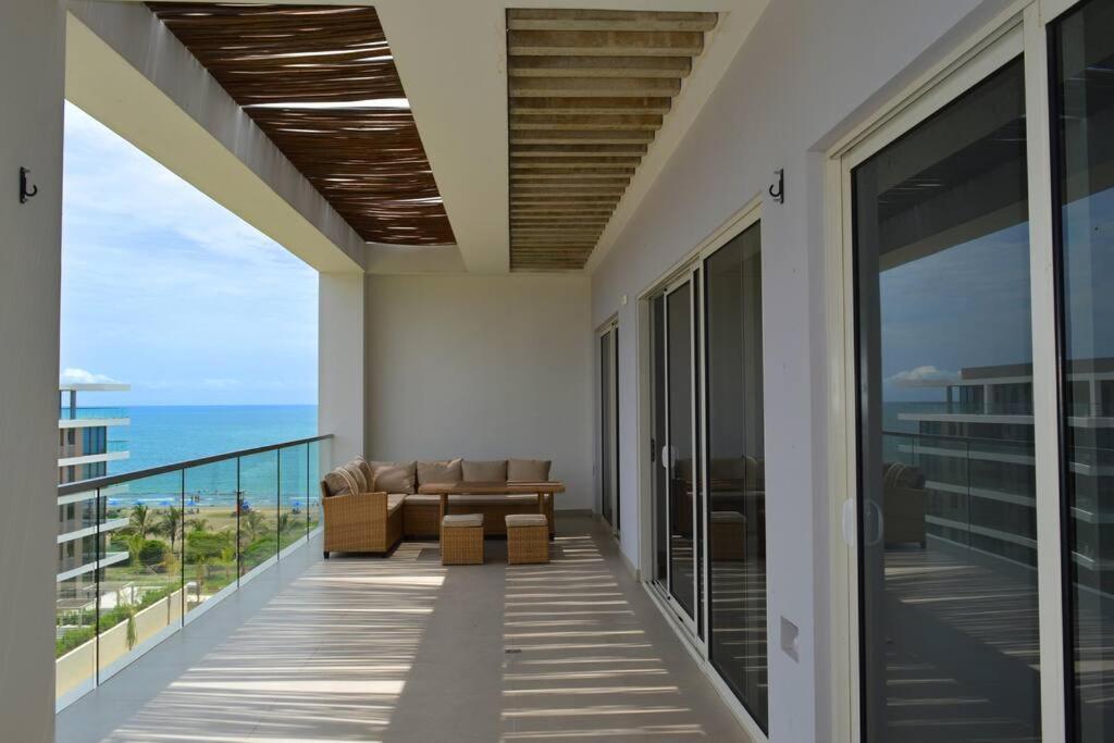 Apartamento Lujoso Penthouse - Vista Al Mar - Playa Privada Cartagena Exterior foto
