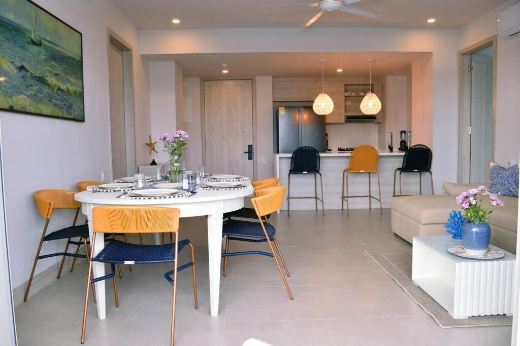 Apartamento Lujoso Penthouse - Vista Al Mar - Playa Privada Cartagena Exterior foto